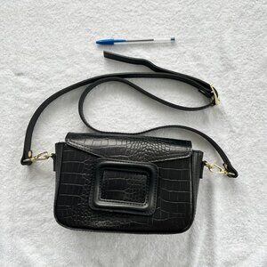 Black Genuine Leather Purse in Faux Alligator Print